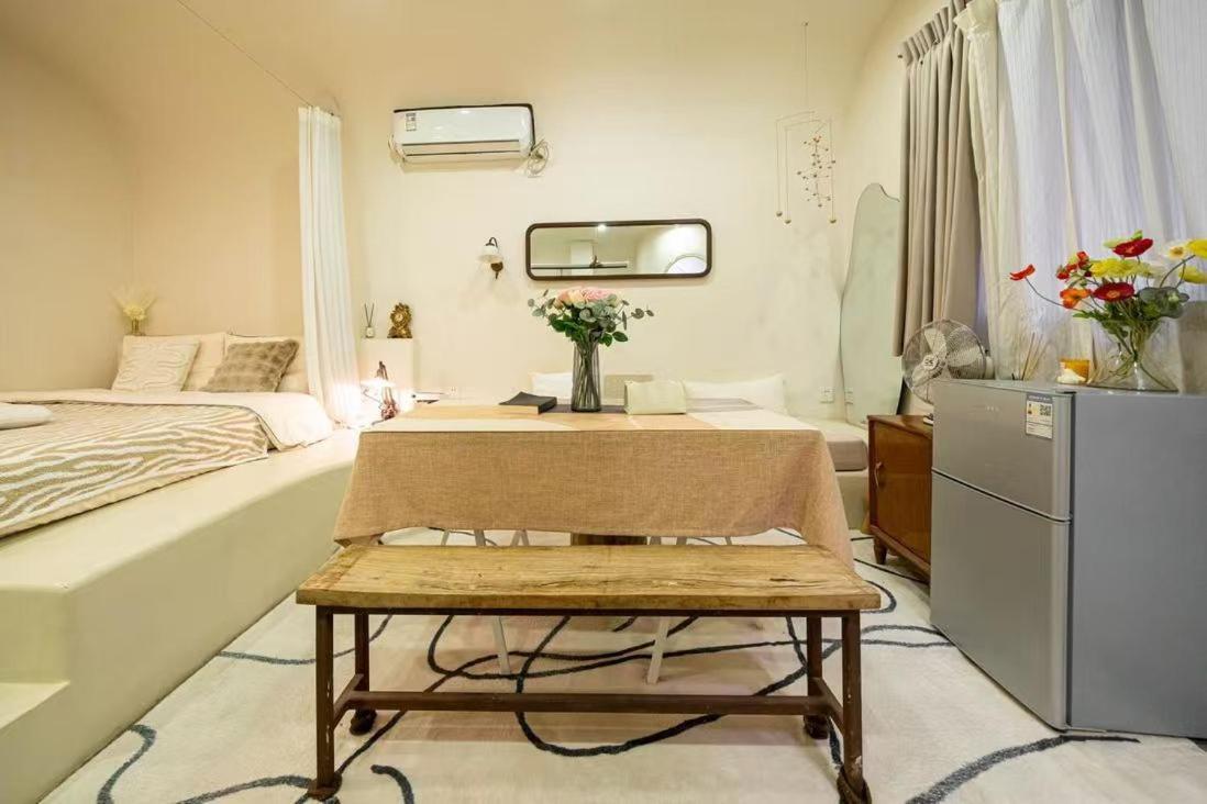 Hills & Well-time Serene Loft One Step Away To Huaihai Rd Apartment